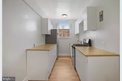 1446 Tuckerman Street NW #306, Washington, DC 20011 - Photo 3