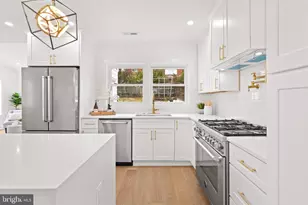 7047 Wyndale St NW, Washington, DC 20015 - Photo 17