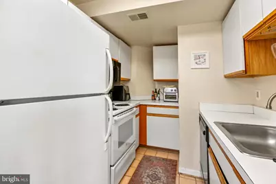 1920 S Street NW #404, Washington, DC 20009 - Photo 11