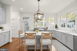 3033 University Terrace NW, Washington, DC 20016 - Photo 11