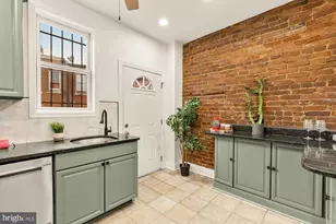 1017 Monroe St NW, Washington, DC 20010 - Photo 15