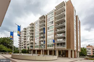 1425 4th St SW, Washington, DC 20024 - Photo 1