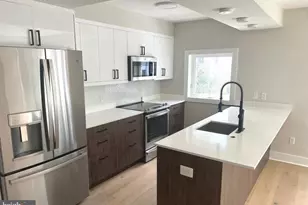 919 12th St NE, Washington, DC 20002 - Photo 5