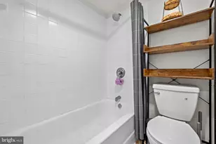 2032 15th St NW, Washington, DC 20009 - Photo 15