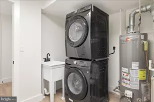 820 13th St NE, Washington, DC 20002 - Photo 25