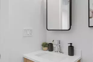 820 13th St NE, Washington, DC 20002 - Photo 17