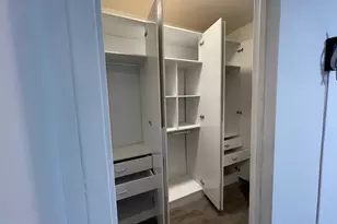 1 Scott NW, Washington, DC 20036 - Photo 17