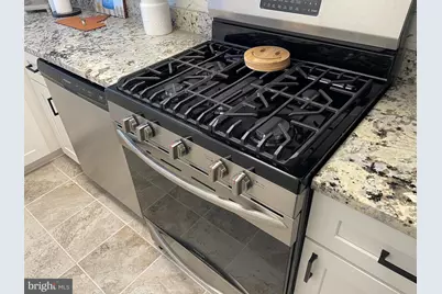 2606 Tunlaw Road NW #1, Washington, DC 20007 - Photo 13