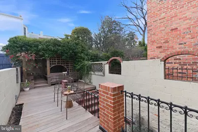 1610 33rd Street NW, Washington, DC 20007 - Photo 23