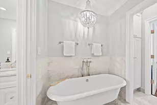 2012 Hillyer Pl NW, Washington, DC 20009 - Photo 17