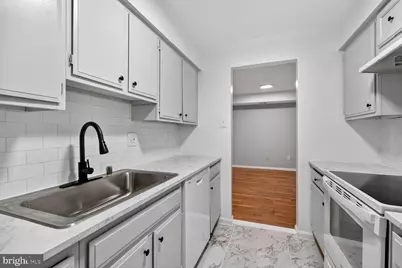 3446 Summit Court NE #3446, Washington, DC 20018 - Photo 11