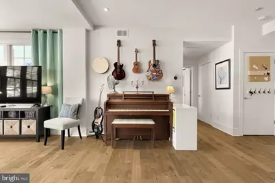 2926 Porter Street NW #306, Washington, DC 20008 - Photo 3