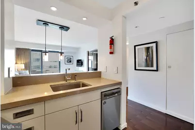 1401 17th Street NW #804, Washington, DC 20036 - Photo 7