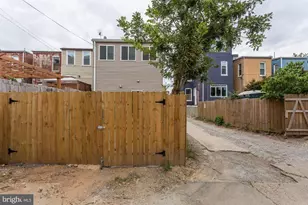 638 G St NE, Washington, DC 20002 - Photo 13