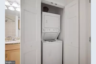 1111 25th Street NW #809, Washington, DC 20037 - Photo 17