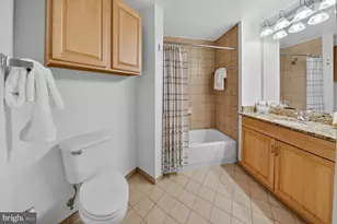 1111 25th St NW, Washington, DC 20037 - Photo 23