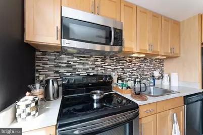 212 Oakwood Street SE #322, Washington, DC 20032 - Photo 21