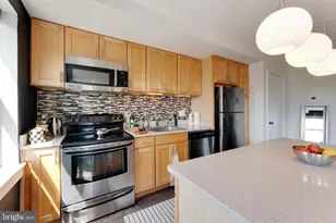 212 Oakwood St SE, Washington, DC 20032 - Photo 17