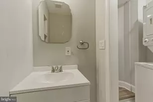 716 Croissant Pl SE, Washington, DC 20019 - Photo 15