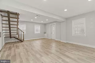 716 Croissant Pl SE, Washington, DC 20019 - Photo 9