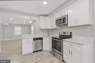 716 Croissant Pl SE, Washington, DC 20019 - Photo 13