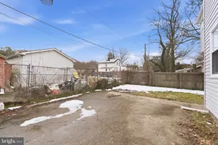 716 Croissant Pl SE, Washington, DC 20019 - Photo 35