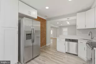 716 Croissant Pl SE, Washington, DC 20019 - Photo 13