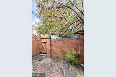 6 Terrace Court NE, Washington, DC 20002 - Photo 11