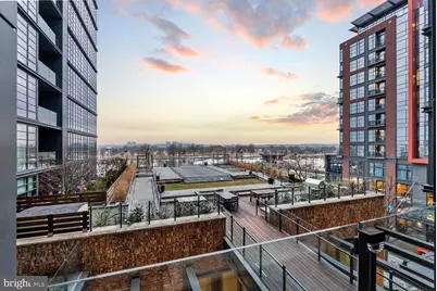 45 Sutton Square SW #403, Washington, DC 20024 - Photo 5