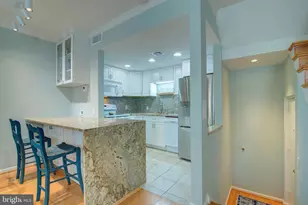 1953 Calvert St NW, Washington, DC 20009 - Photo 7