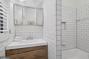 1738 1st St NW, Washington, DC 20001 - Photo 31