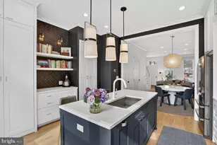 1305 D St SE, Washington, DC 20003 - Photo 11