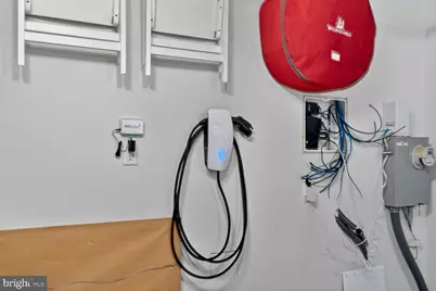 1305 D Street SE, Washington, DC 20003 - Photo 29