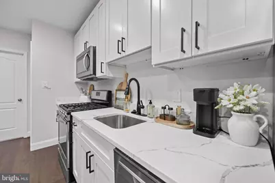 1363 Childress NE #1, Washington, DC 20002 - Photo 7