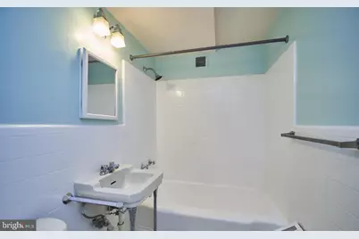 1711 Massachusetts Avenue NW #623, Washington, DC 20036 - Photo 11