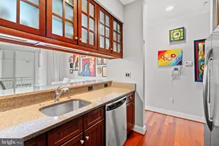 1464 Harvard St NW, Washington, DC 20009 - Photo 11