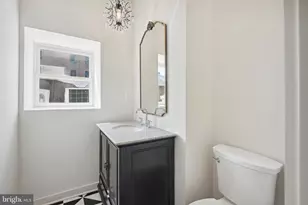 1329 Connecticut Ave NW, Washington, DC 20036 - Photo 19