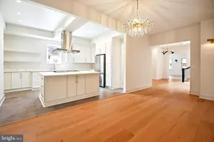 1329 Connecticut Ave NW, Washington, DC 20036 - Photo 1