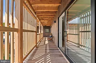 21 Overbeck Aly NE, Washington, DC 20002 - Photo 31