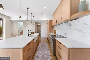 21 Overbeck Aly NE, Washington, DC 20002 - Photo 19