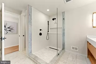 21 Overbeck Aly NE, Washington, DC 20002 - Photo 35