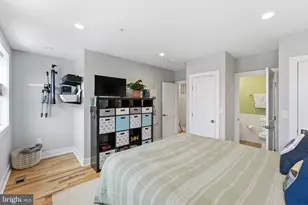 1831 Independence Ave SE, Washington, DC 20003 - Photo 29