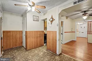 637 Hamilton St NW, Washington, DC 20011 - Photo 11