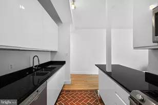 1725 17th St NW, Washington, DC 20009 - Photo 11