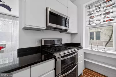 1725 17th Street NW #114, Washington, DC 20009 - Photo 13