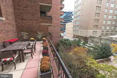 1140 23rd NW #406, Washington, DC 20037 - Photo 11