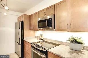 1140 23rd NW, Washington, DC 20037 - Photo 3