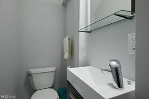 2019 19th St NW, Washington, DC 20009 - Photo 11