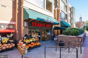 955 26th St NW, Washington, DC 20037 - Photo 7