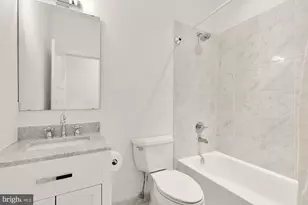 1230 Fairmont St NW, Washington, DC 20009 - Photo 23